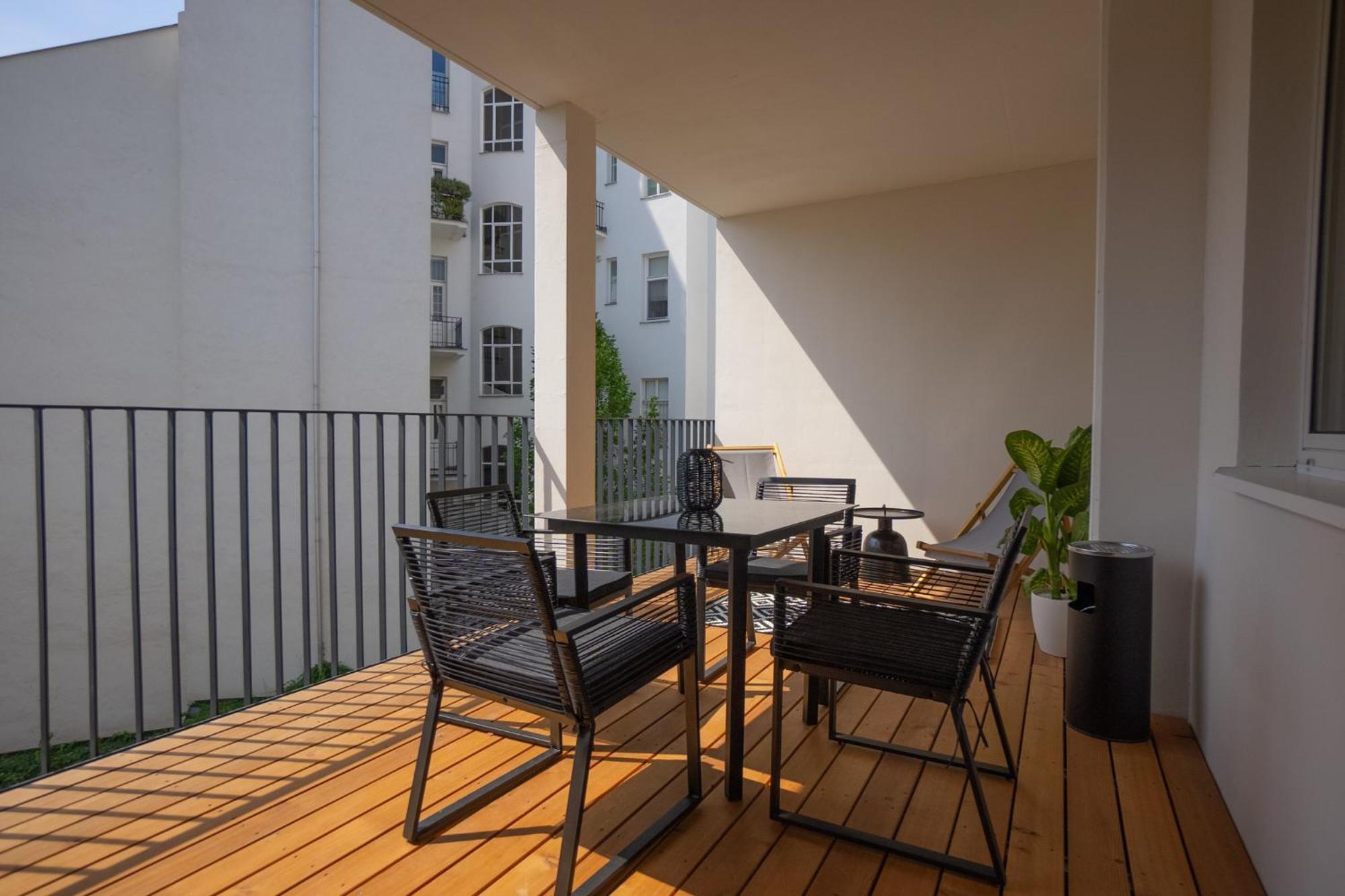 Apartment Bright Stylish With A Huge Terrace In A Location Wien